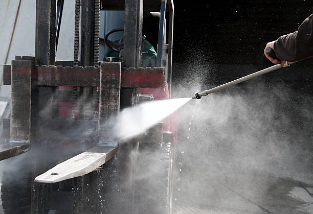 Why Choose Our Certified Pressure Washing Experts for Your Project Needs in Elmont, NY?